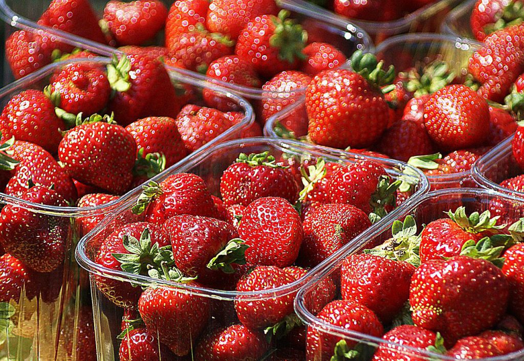 Dirty Dozen and Clean Fifteen-Strawberries