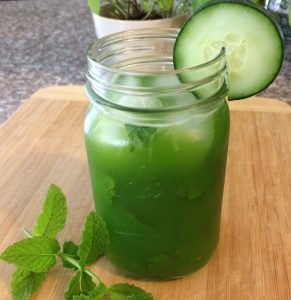 Easy Summer Cocktails-Cucumber Mint Cooler