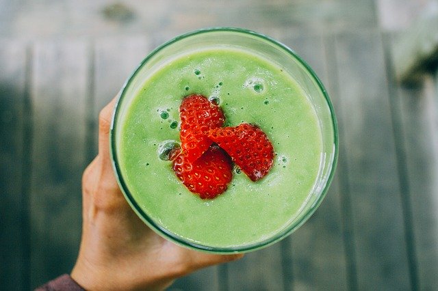 Strawberry Banana Spinach Smoothie