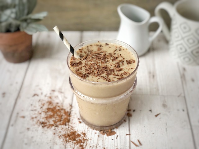 ChocolatAlmond Butter Smoothie